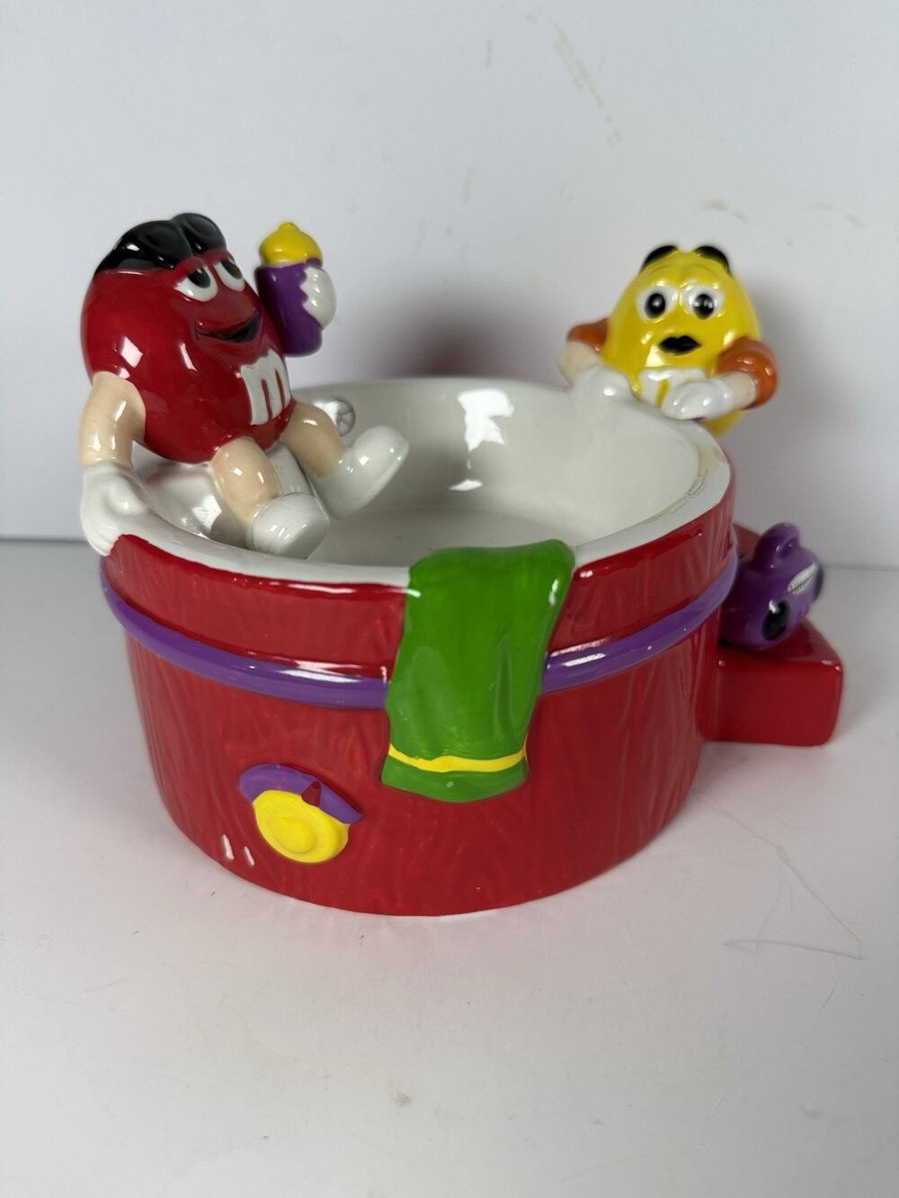 RARE M&M's Galerie M&M's Ceramic Hot Tub Candy dish Bowl 2002